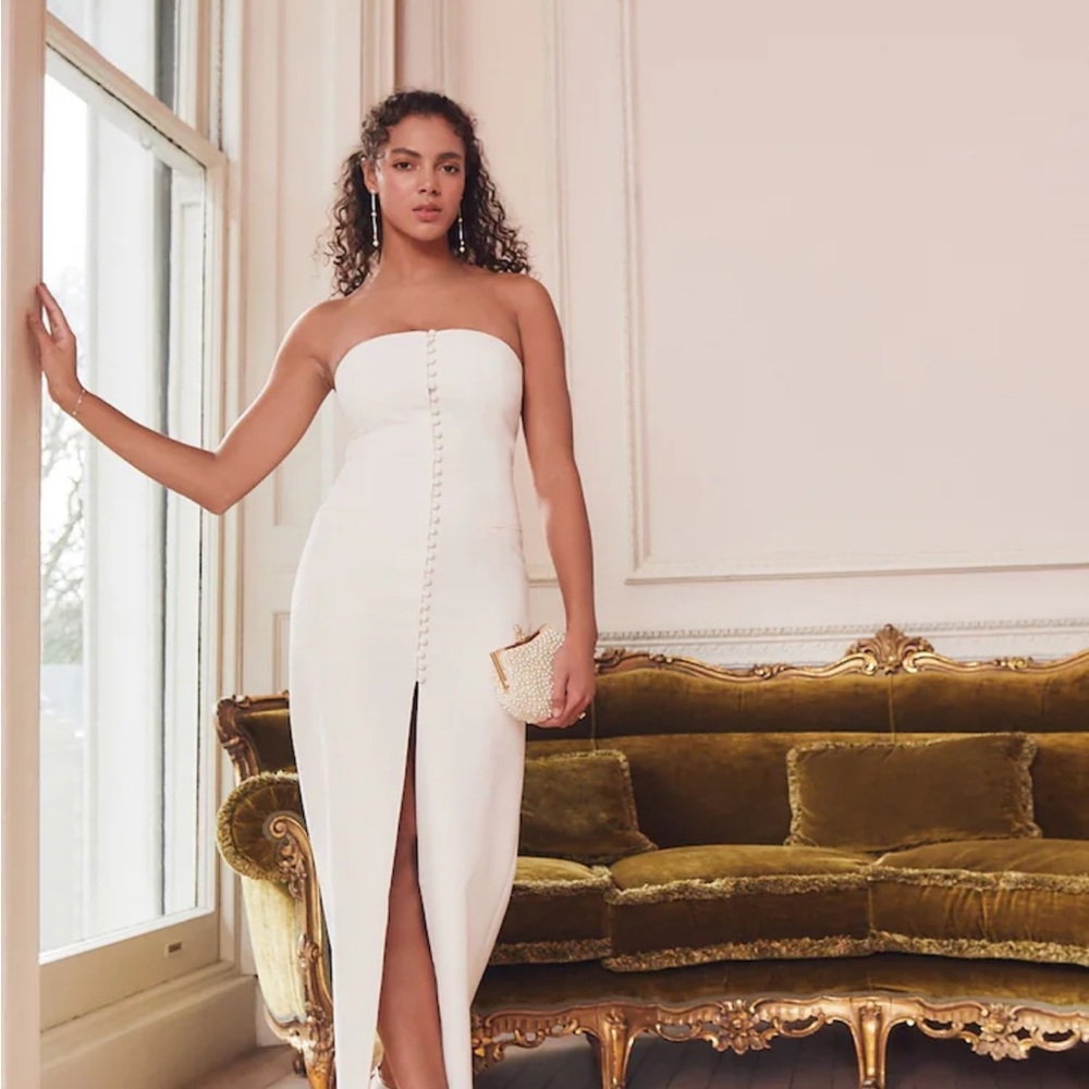 Elegant Strapless White Dress